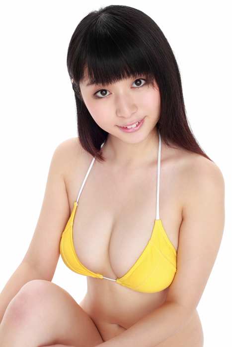 性感黄色比基尼美女[YS-Web]Vol.423 含视频 Megumi Suzumoto 涼本めぐみ – Hなバスト93cm入学！
